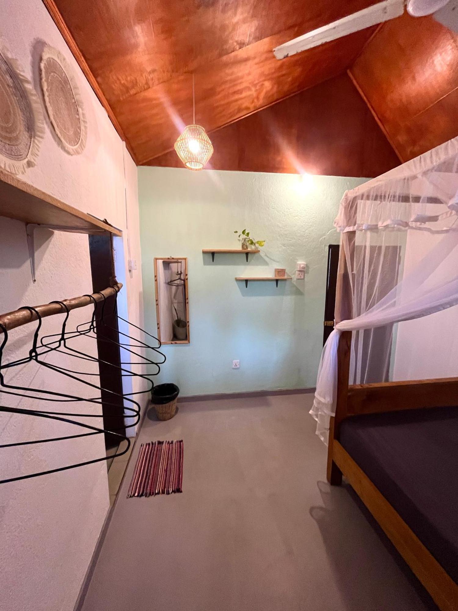 Just Another Guesthouse Polhena Exterior foto
